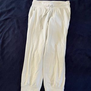 Lululemon white jogger